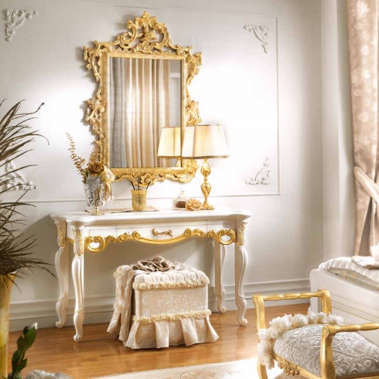 La Fenice krém színű faragott fésülködő asztal arany tükörrel