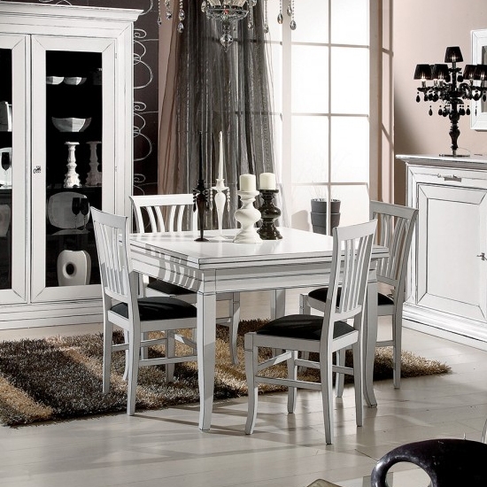 Le Torri olasz klasszikus fehér asztal 4 db székekkel