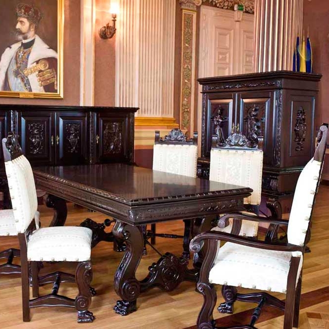 Spanyol Reneszánsz bútorok